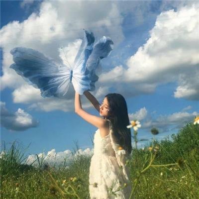 四月的女儿